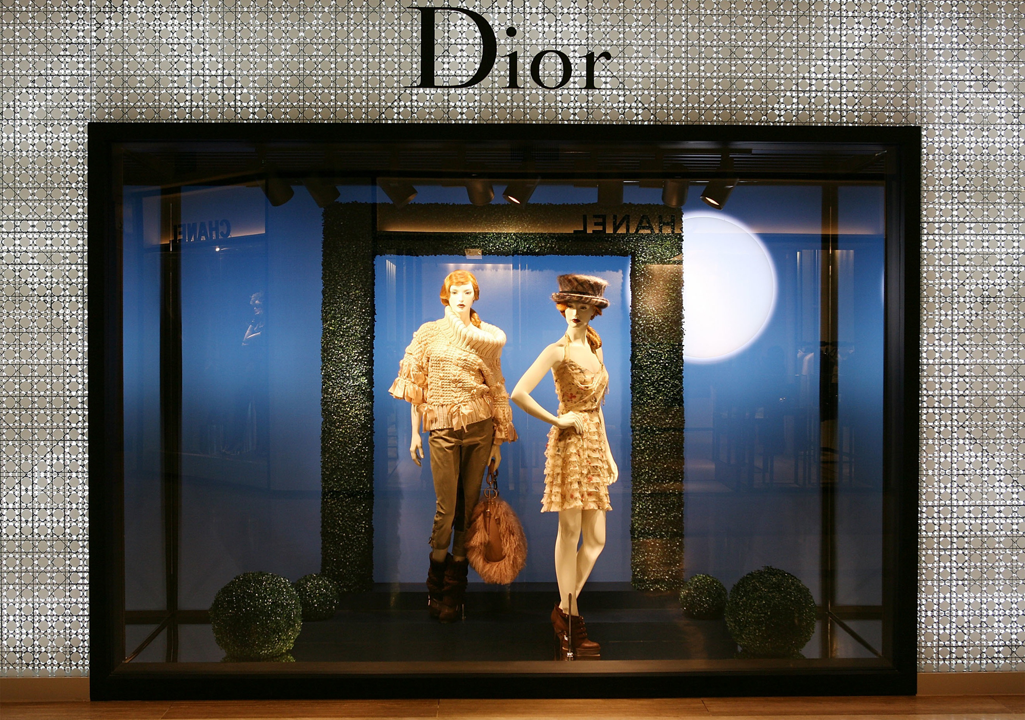 Dior