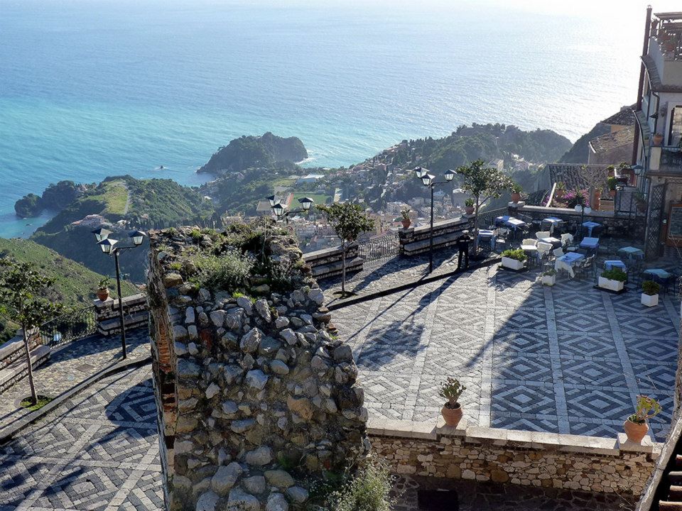 La terrazza panoramica di Castelmola