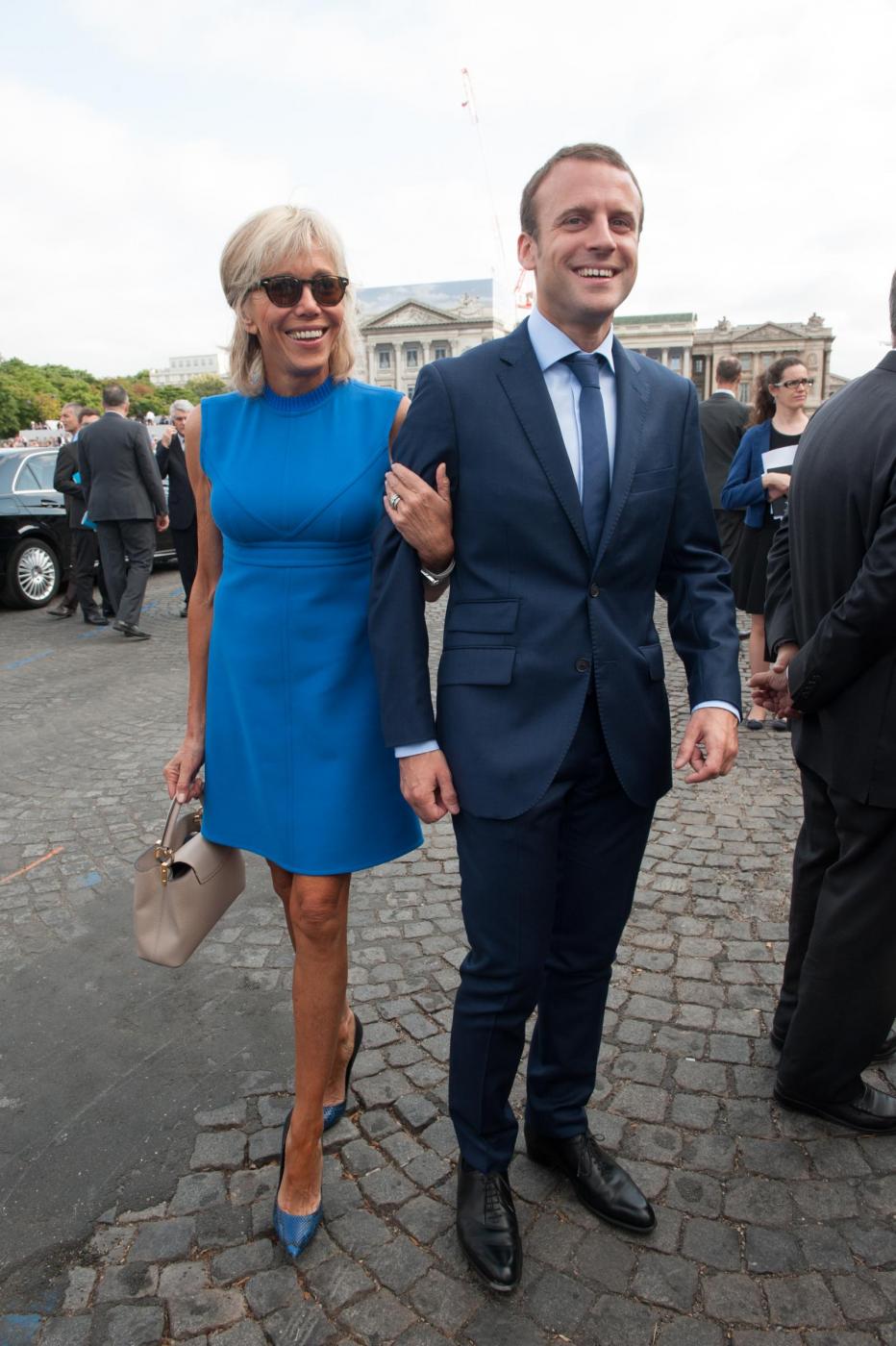 Macron e lթnseparabile Brigitte, lաmore fuori dagli schemi