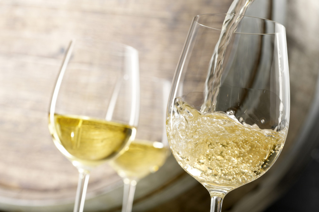 sweetwhitewine2 1024x681