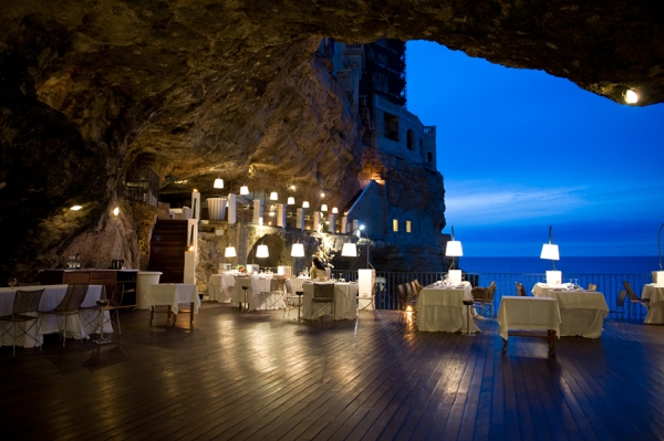 Grotta Palazzese, Polignano a Mare