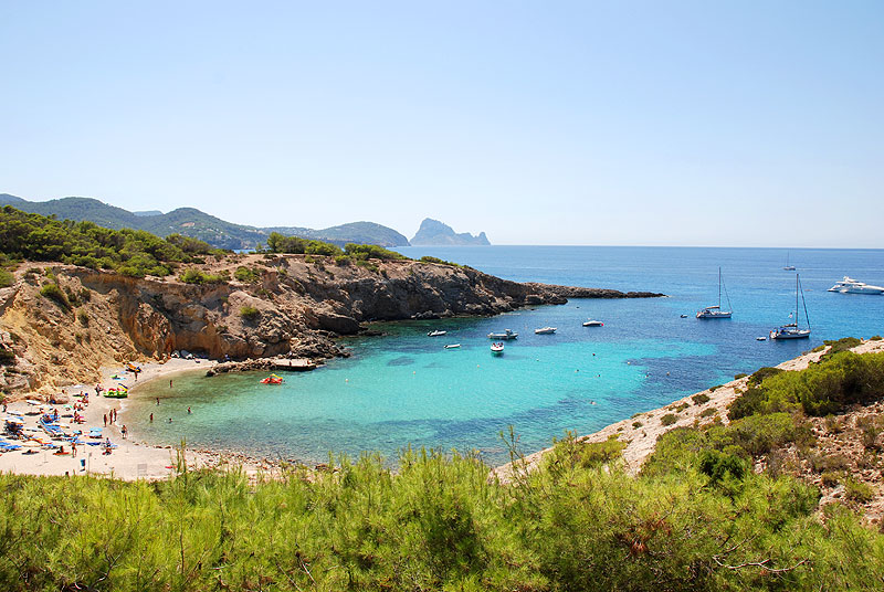 Spiaggia di Cala Codolar a Ibiza