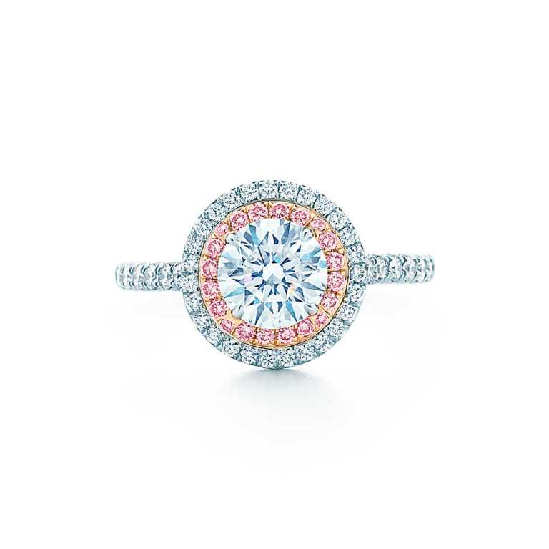Anello di fidanzamento Tiffany Soleste con diamanti bianchi e rosa