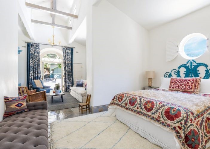 In vendita la villa di Katy Perry sulle colline di Hollywood (1)