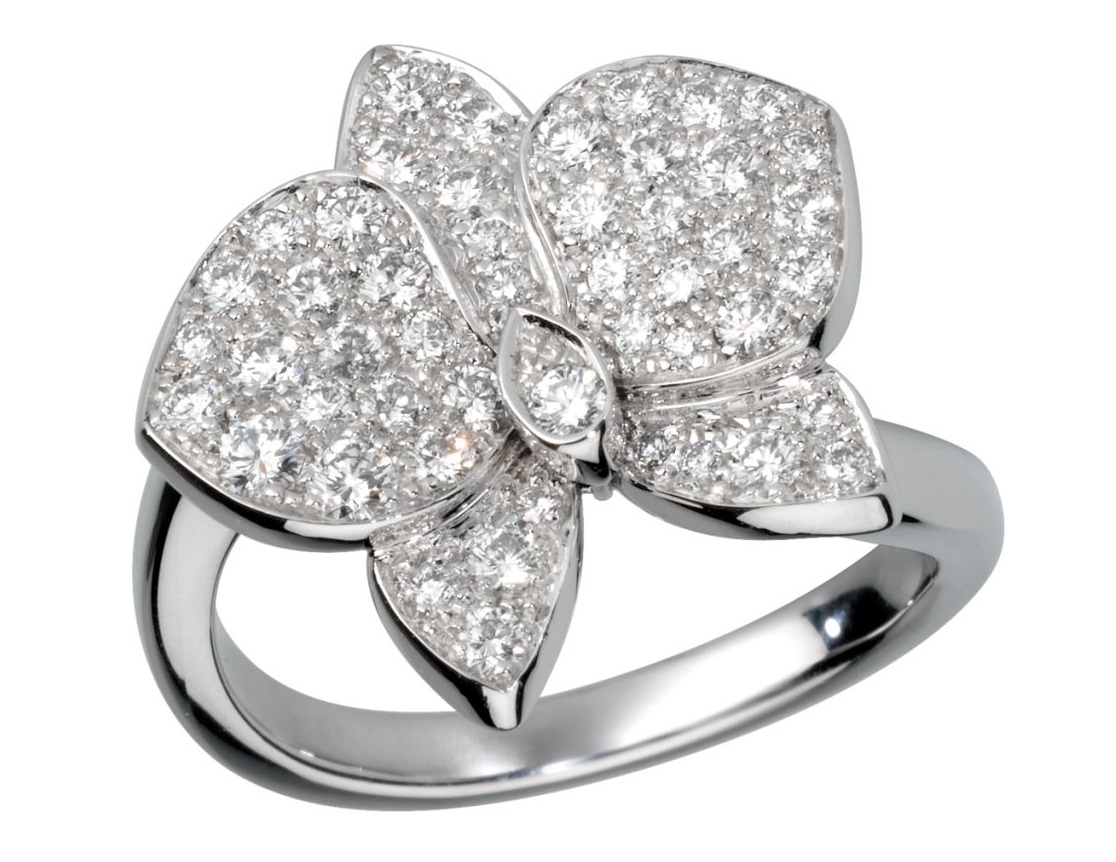 Anello Cartier in oro bianco con diamanti 2018