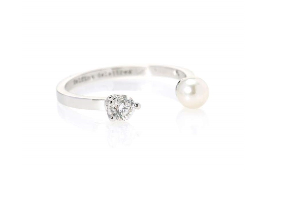 Anello in oro bianco con perla e diamanti Delfina Delettrez 2018