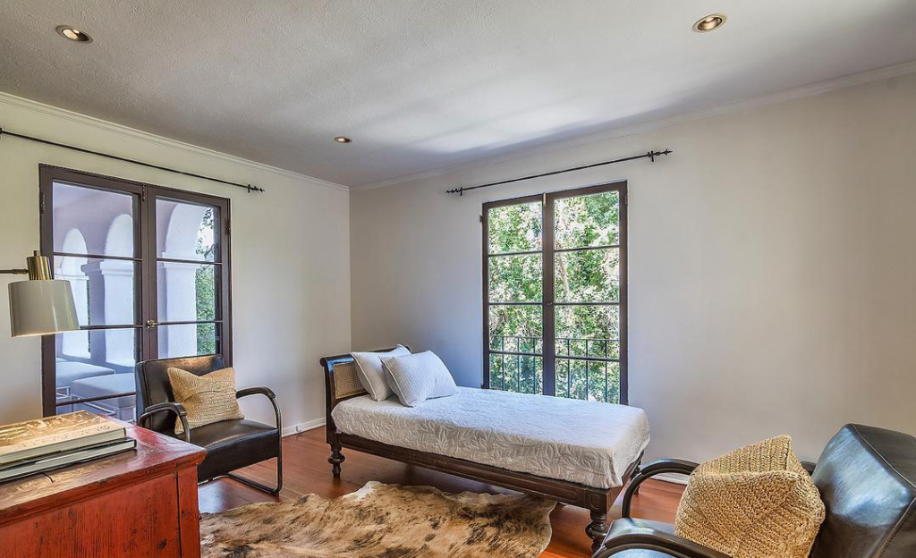 Casa nuova per Ashley Benson (6)