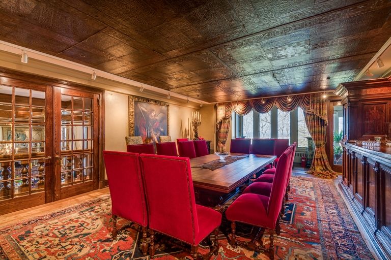 Jolie e Pitt vendono casa a Long Island (2)