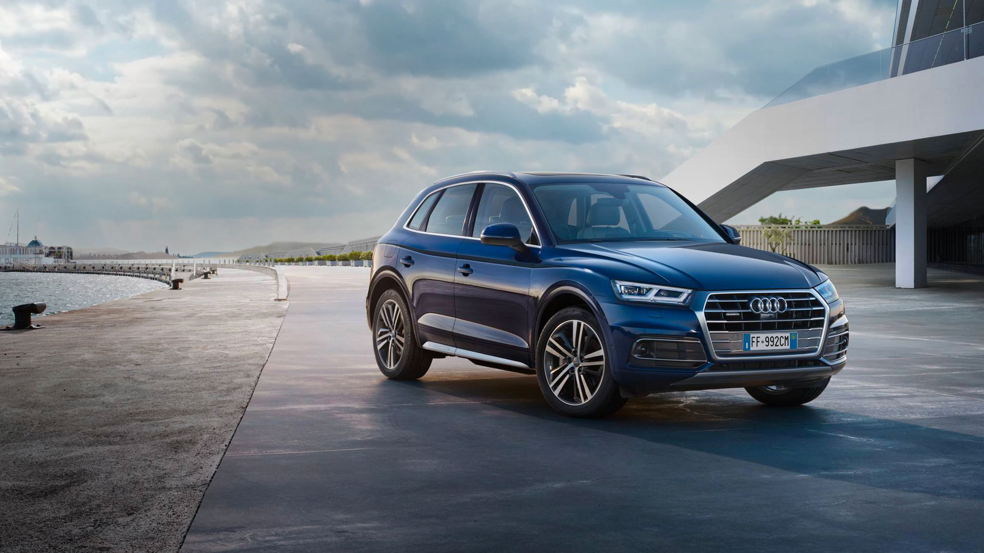 Audi Q5 suv