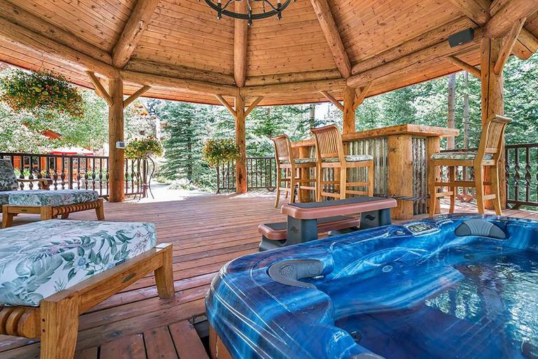 Ariana Grande affitta la splendida villa sulle montagne del Colorado (6)