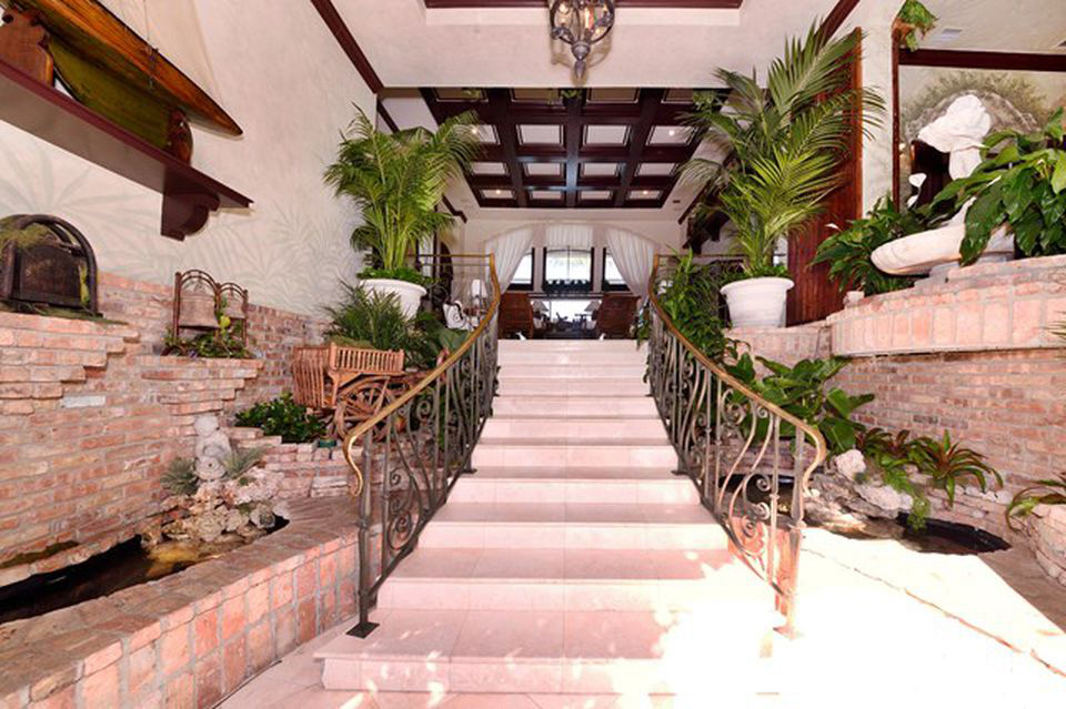 Casa kathie lee grifford (2)