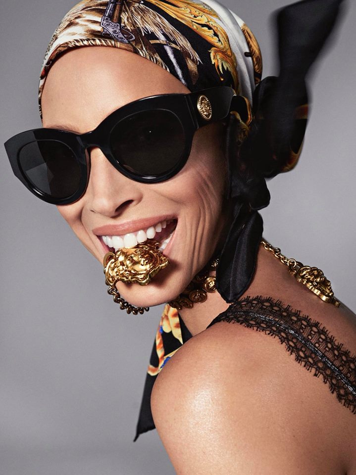 Occhiali da sole a farfalla Versace
