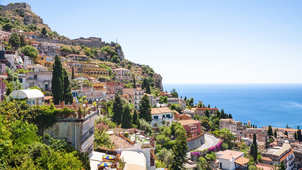 cosa vedere in italia castelmola