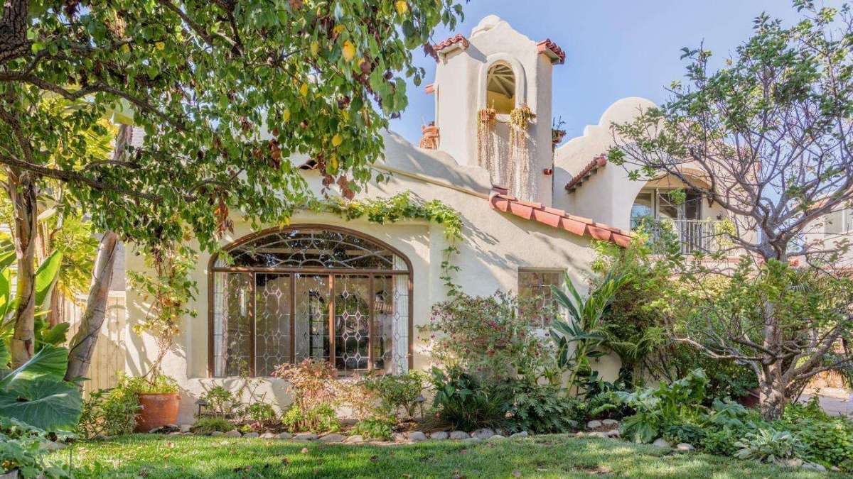 Alyson Hannigan mette in affitto la casa di Santa Monica