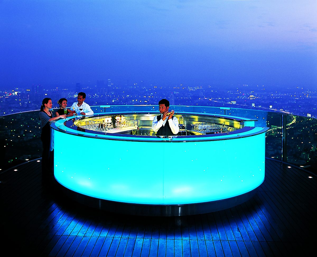 I 10 migliori bar con terrazza panoramica al mondo per un drink con vista