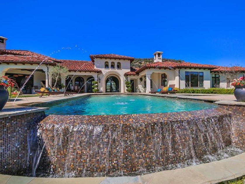Britney Spears ha svenduto la villa di Thousand Oaks