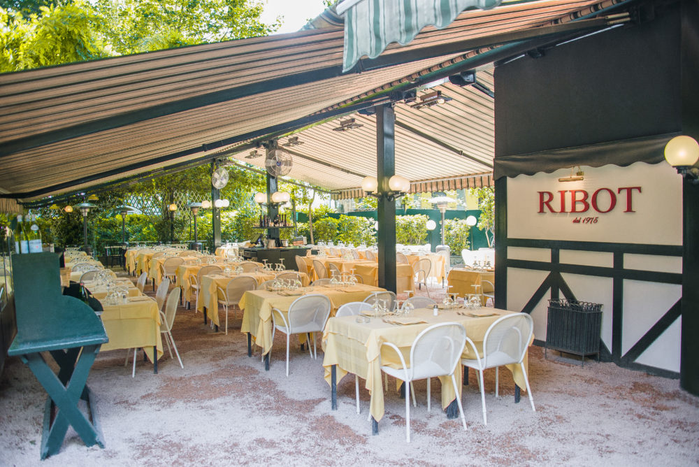 Galleria foto 'Ristoranti con giardino a Milano, i più romantici della città meneghina [FOTO]' - foto 6