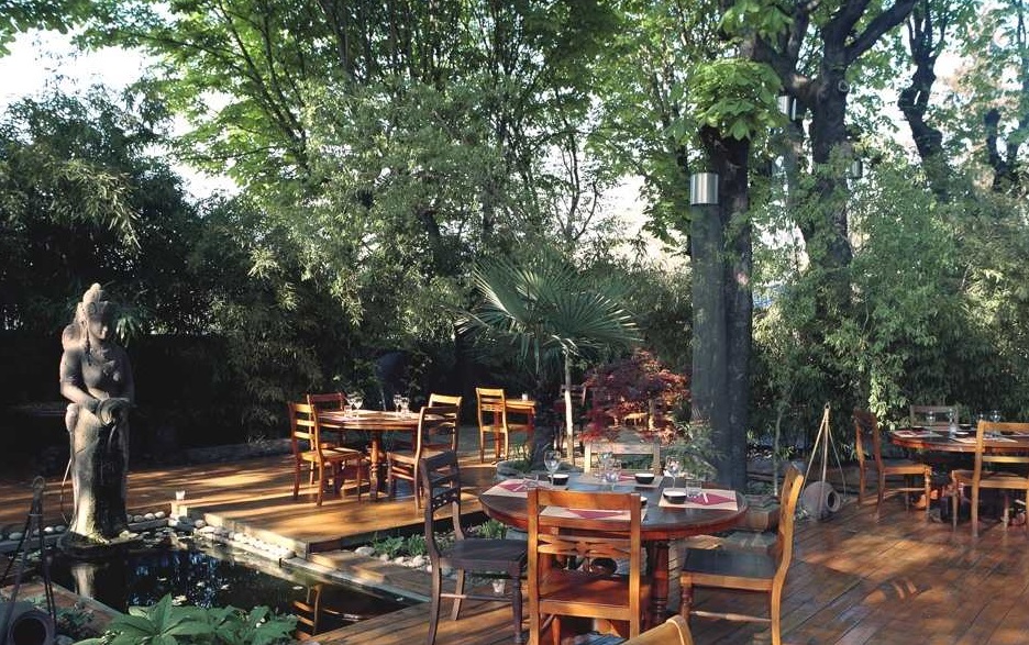 Galleria foto 'Ristoranti con giardino a Milano, i più romantici della città meneghina [FOTO]' - foto 5
