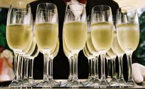 Come scegliere lo champagne: la guida alla degustazione perfetta