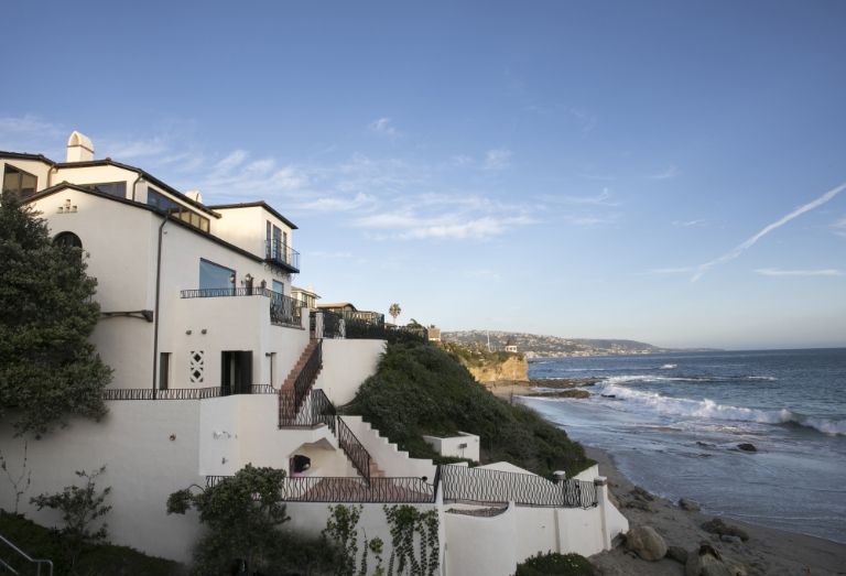 Diane Keaton vende la sua tenuta di Laguna Beach