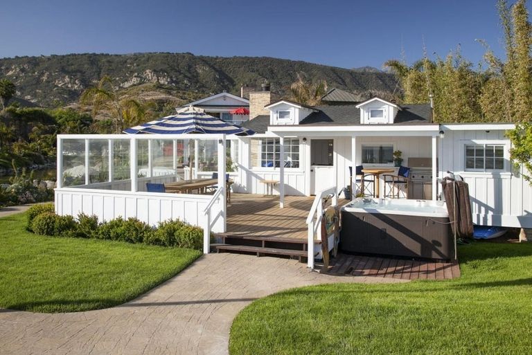 La splendida casa sulla spiaggia di Mila Kunis e Ashton Kutcher