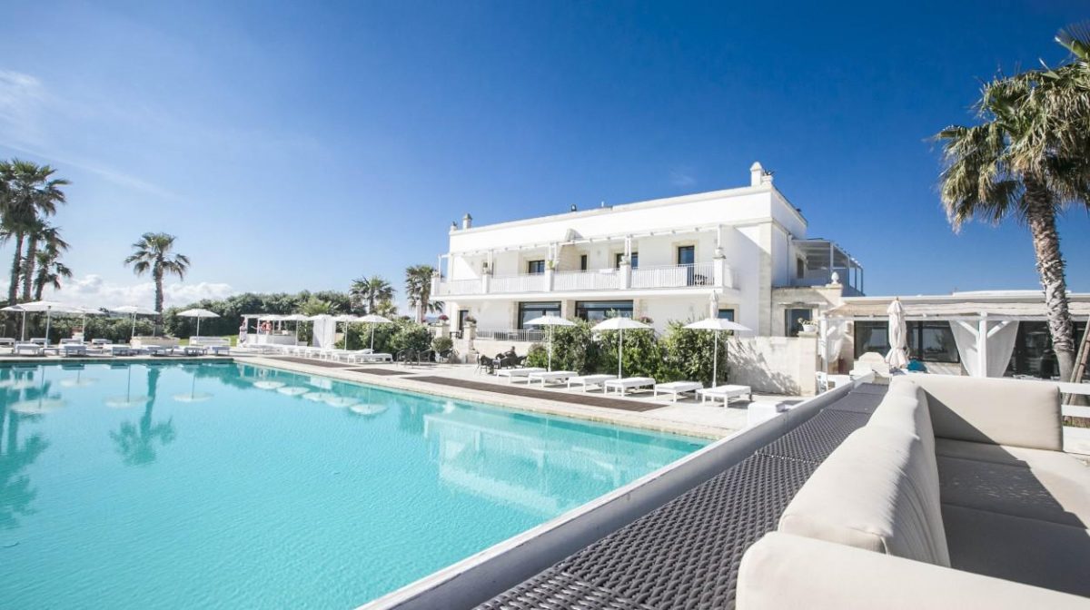 Galleria foto 'Gli hotel più esclusivi sul mare, le strutture extralusso da non perdere in Italia' - foto 5