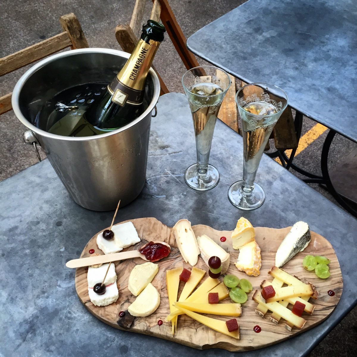 Galleria foto 'Quali cibi mangiare con lo champagne' - foto 3