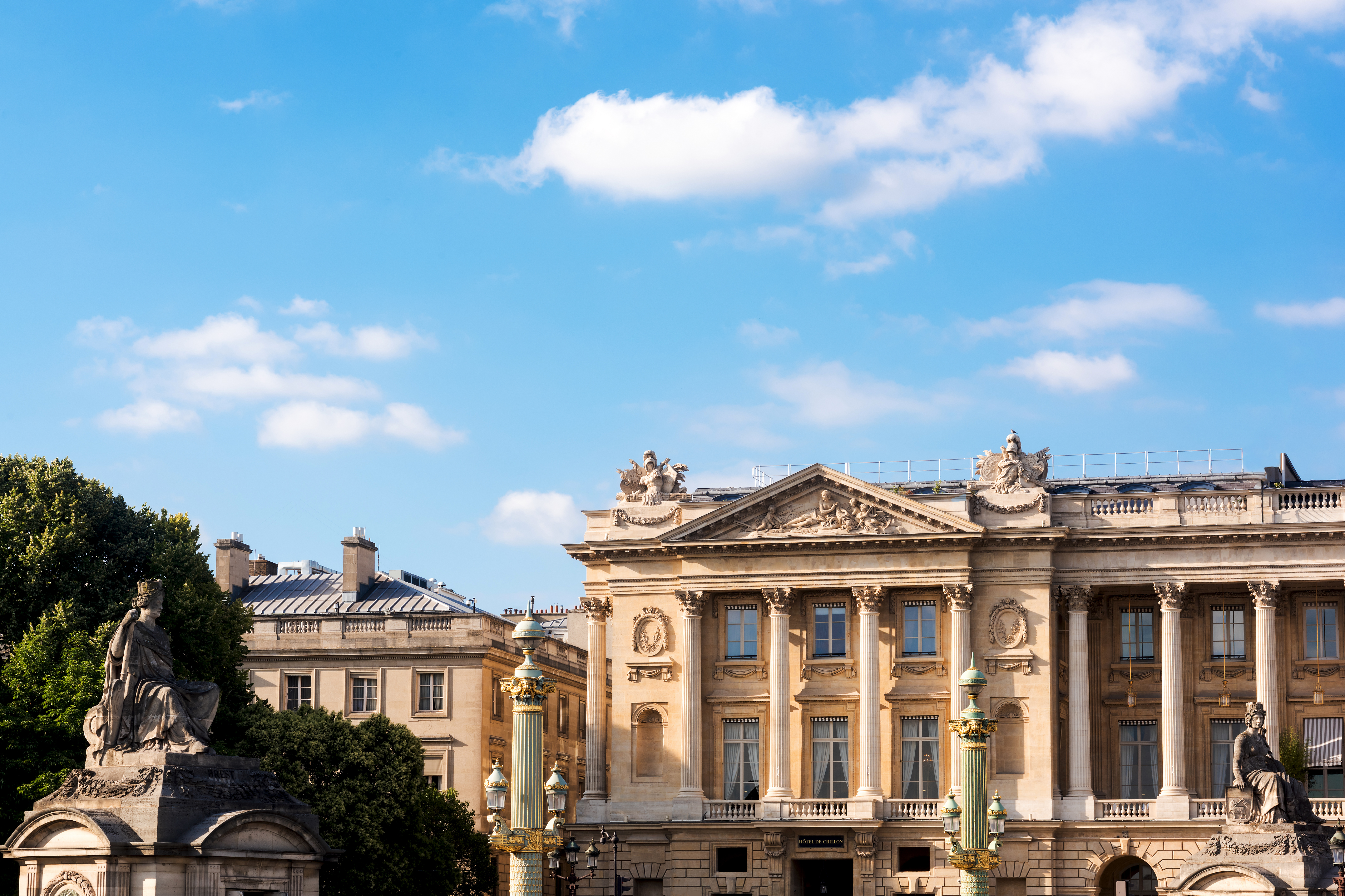 Hôtel de Crillon a Parigi: il nuovo volto dello storico albergo di lusso al numero 10 di Place de la Concorde