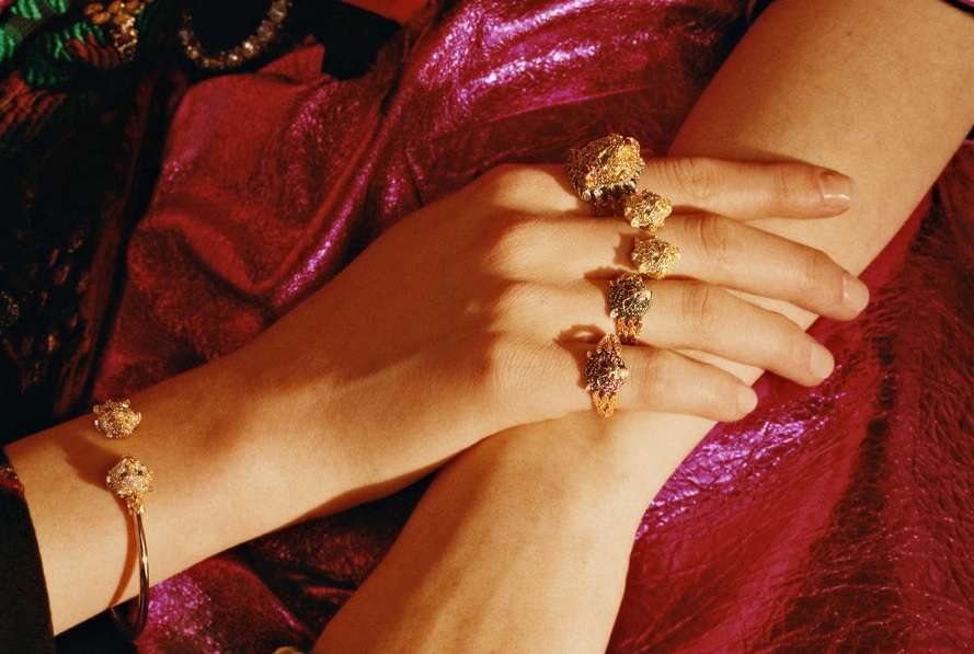 Galleria foto 'Gioielli Gucci 2017, i modelli preziosi della griffe italiana [FOTO]' - foto 1