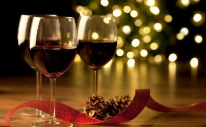 I vini da regalare a Natale: 24 bottiglie da trovare sotto l’albero [FOTO]