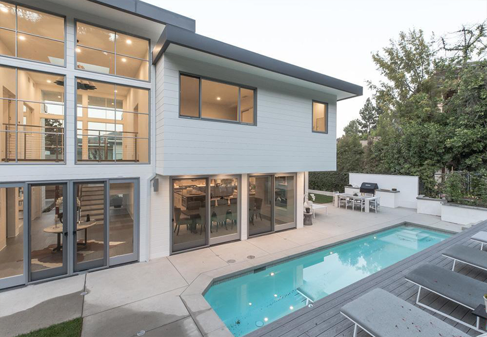 Dennis Quaid compra casa a Brentwood Hills, Los Angeles