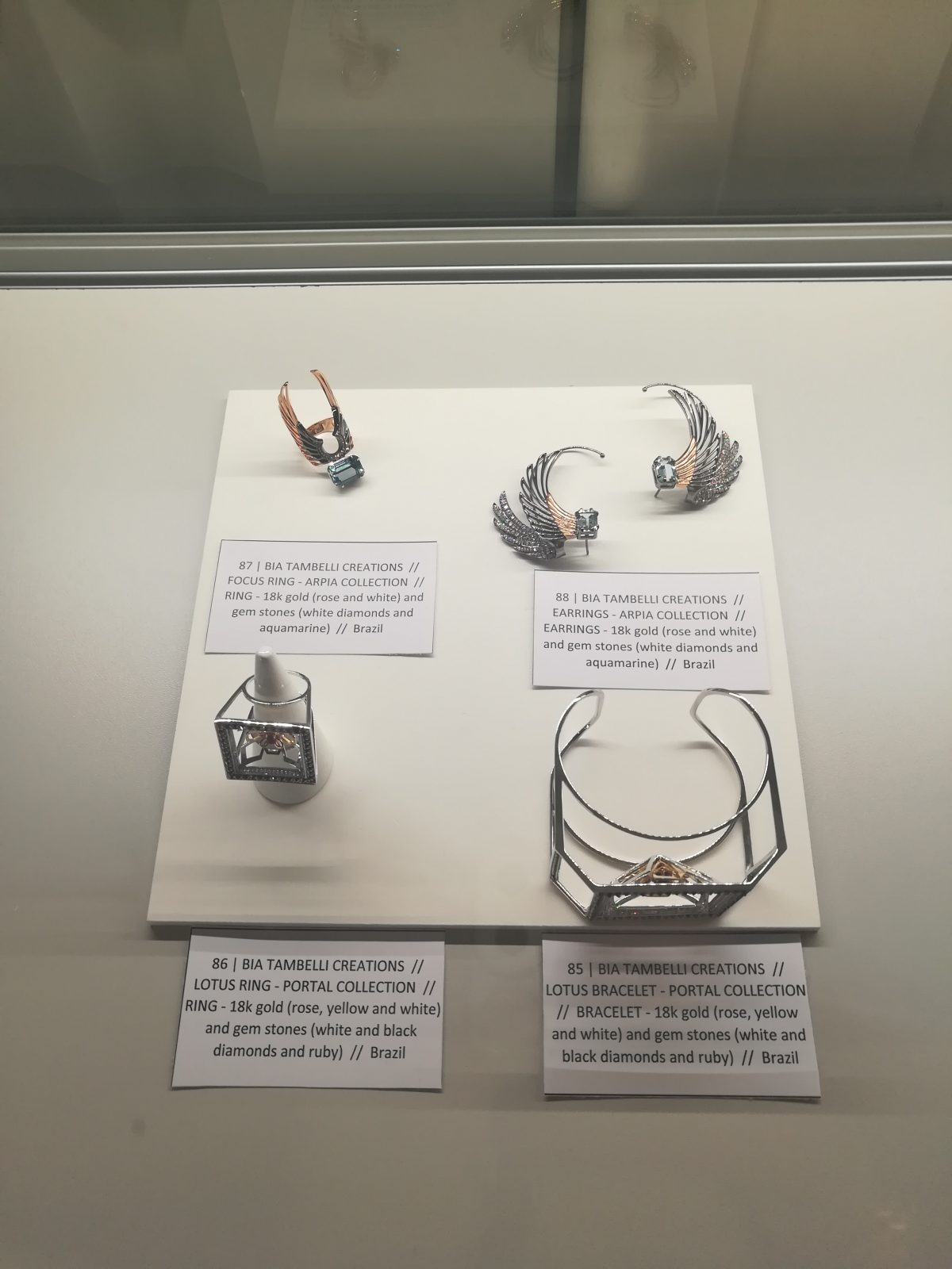 Galleria foto 'Bia Tambelli, i gioielli che parlano allo spirito' - foto 2