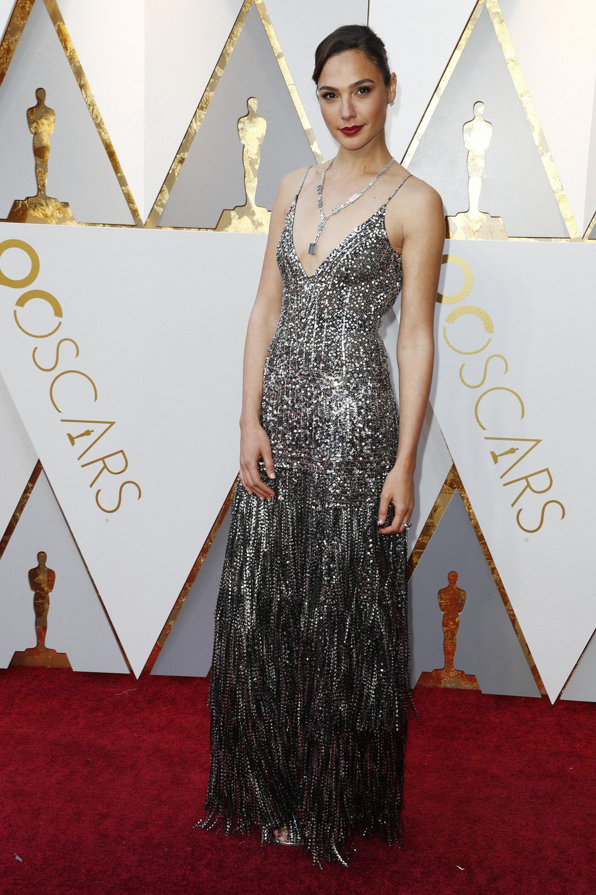 Galleria foto 'Oscar 2018: abiti, gioielli e accessori delle star sul red carpet più atteso del cinema [FOTO]' - foto 10