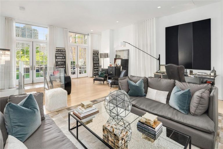 Jennifer Lopez vende il suo lussuoso attico di Manhattan
