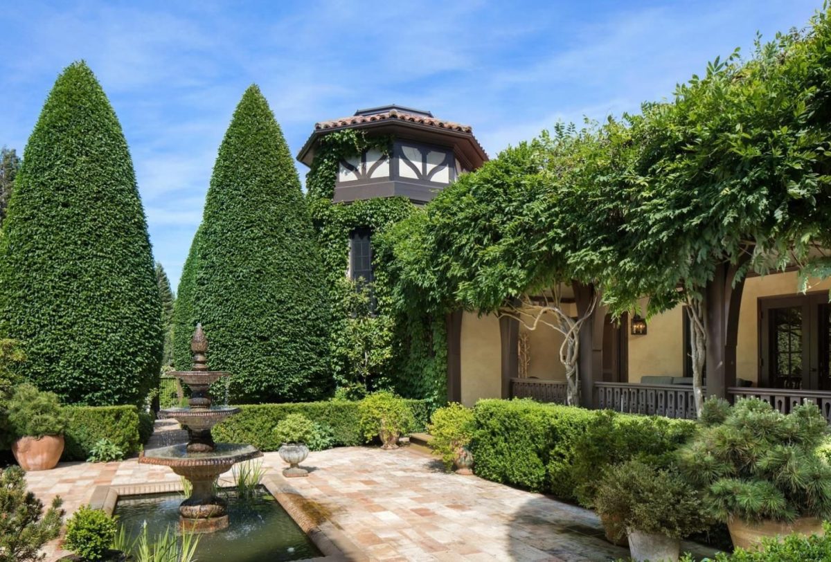 Galleria foto 'Michelle Pfeiffer vende la sua casa di Woodside per 23,9 milioni di Euro' - foto 5