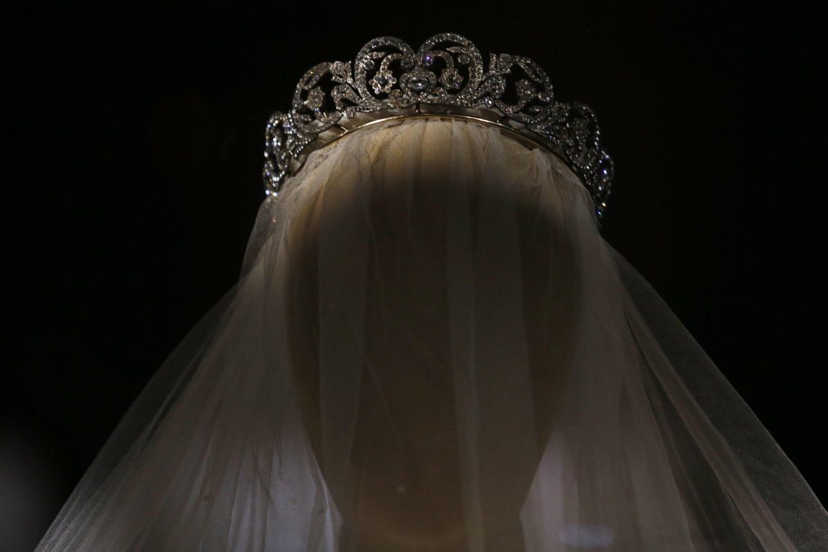 Galleria foto 'Royal Weeding: 8 piccoli incidenti accaduti durante i matrimoni reali' - foto 3