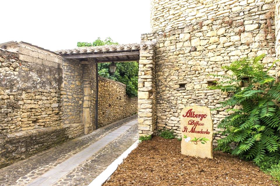 12 alberghi diffusi in Italia: la nuova vita dei borghi del Belpaese