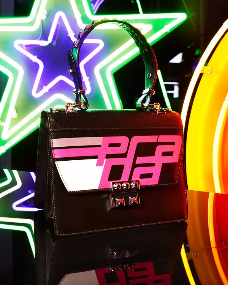 Borsa a mano Prada nera collezione autunno inverno 2018 2019