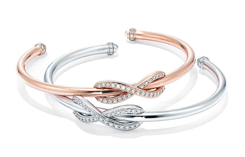 Bracciali Tiffany rigidi con simbolo dell'infinito autunno inverno 2018 2019