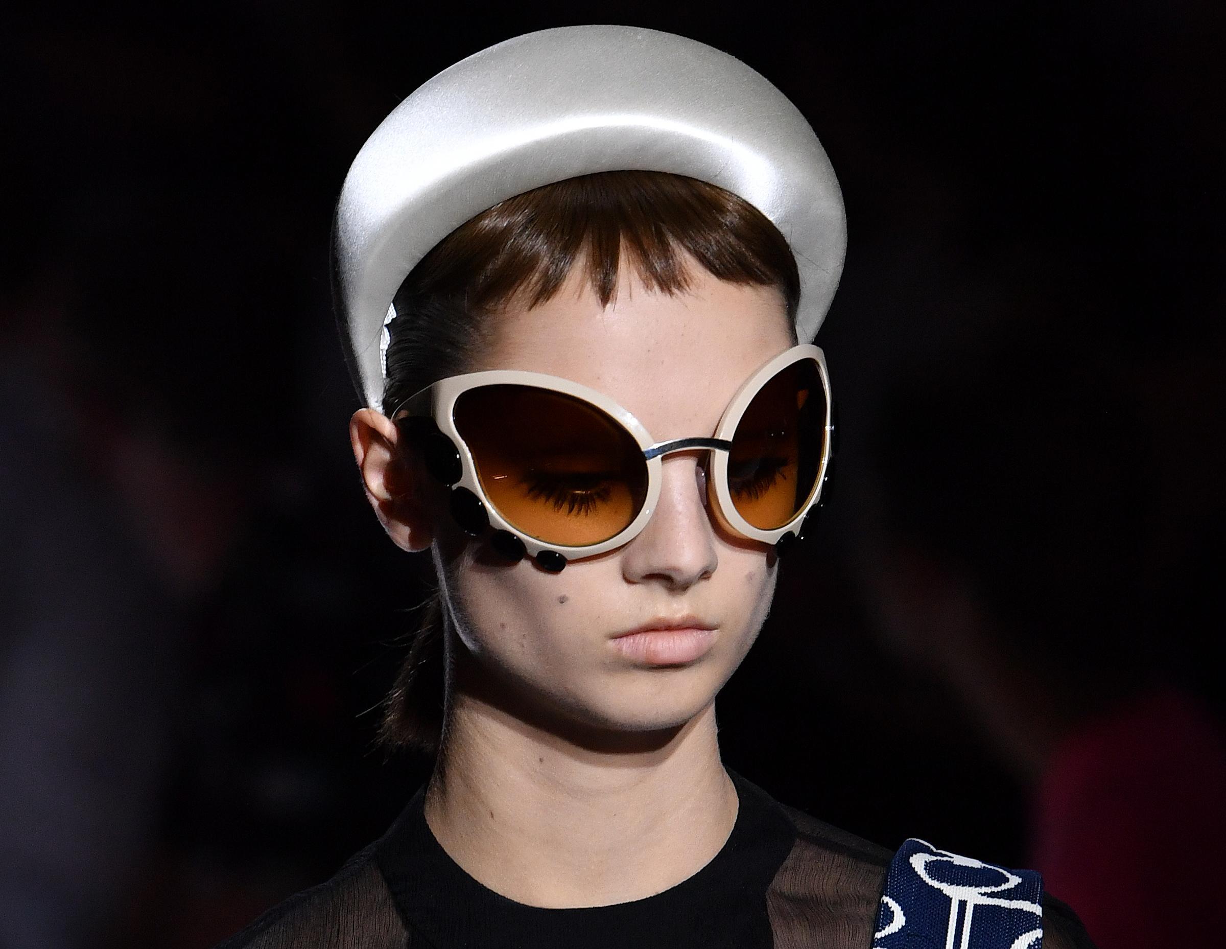Occhiali da sole Prada fashion week milano 2018