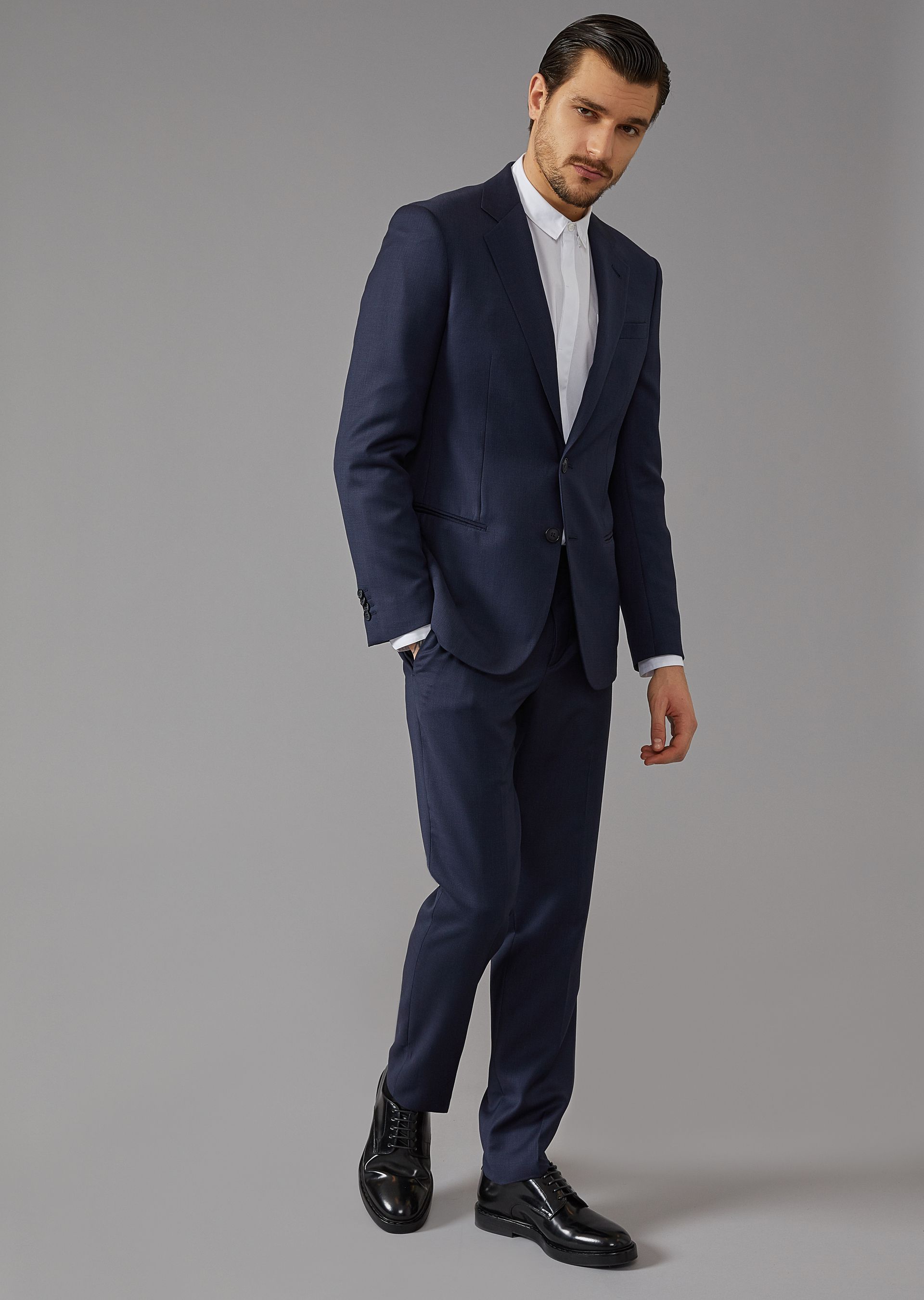 Abito da cerimonia uomo blu Armani giovanile