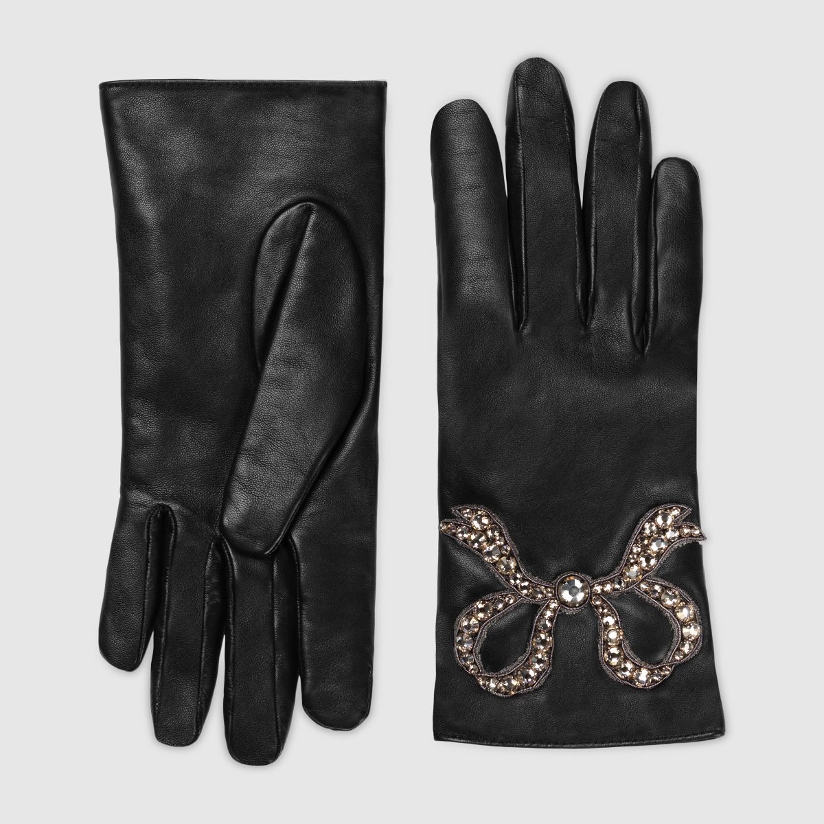 Galleria foto 'Guanti da donna 2018-2019: i modelli più esclusivi e chic per l’Autunno/Inverno [FOTO]' - foto 7