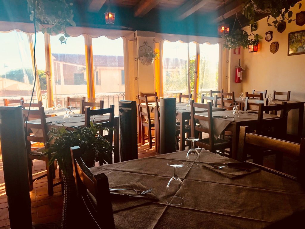 Pizzeria La Pecora Viziosa, Golfo Aranci