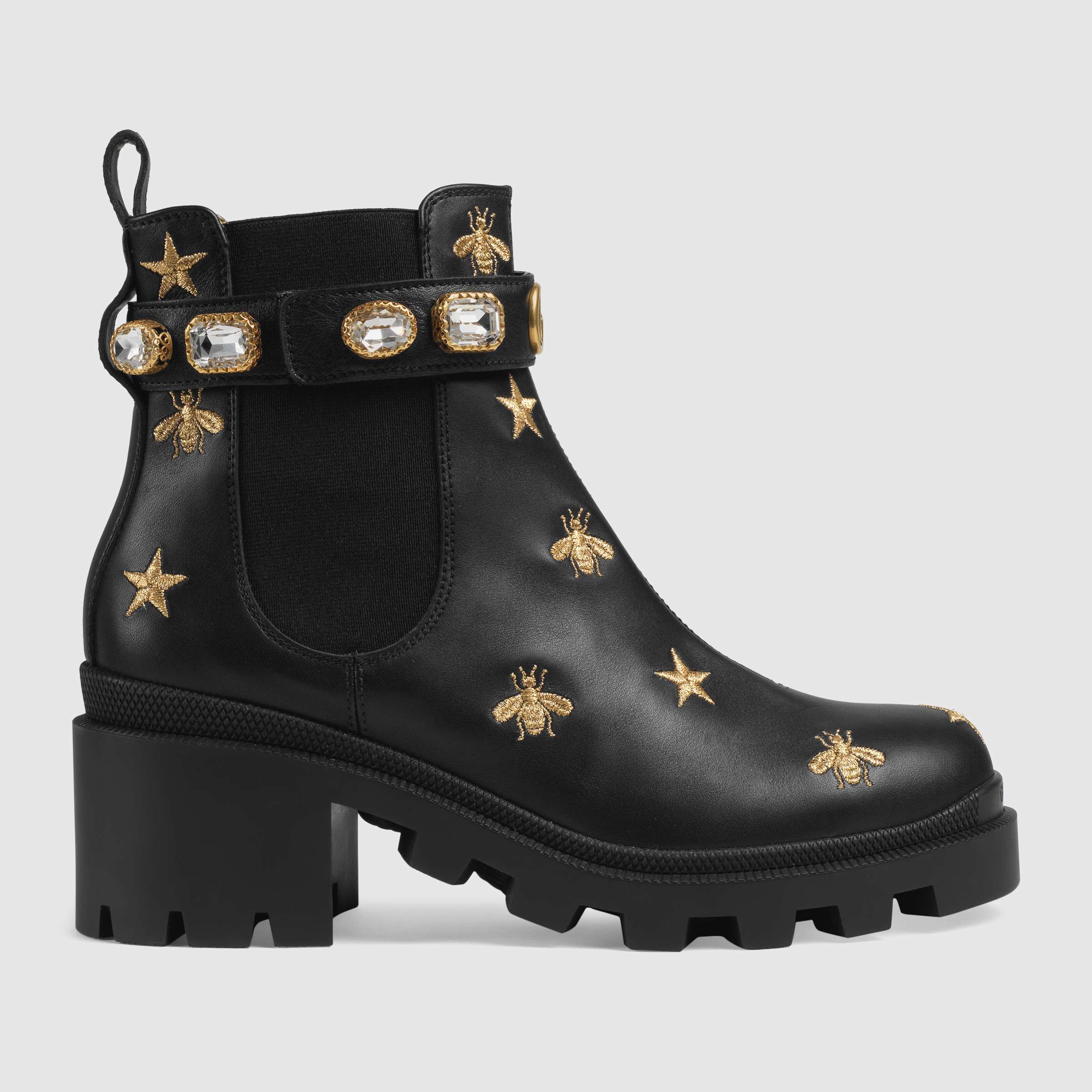 Stivaletti neri Gucci con cristalli a 980 euro