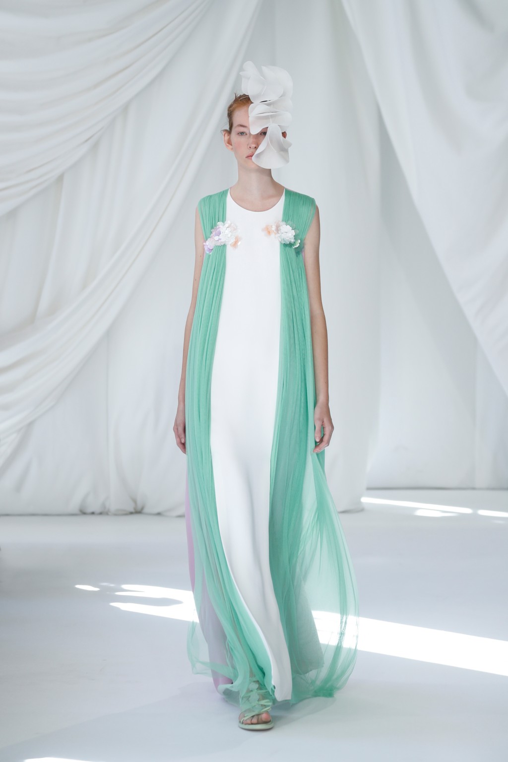Abito da cerimonia stile impero Delpozo plissettato primavera 2019