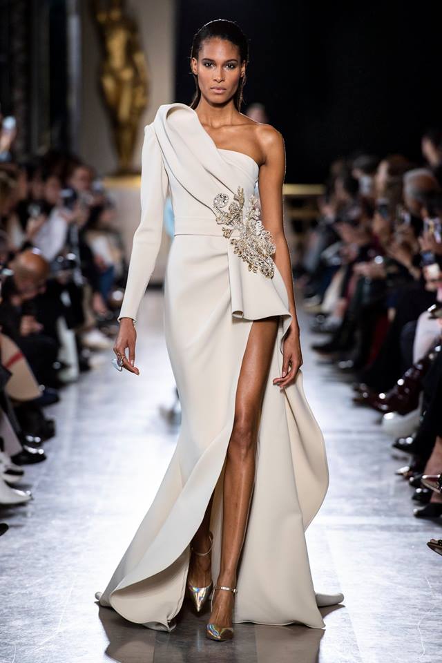 Abito da sposa asimmetrico Elie Saab