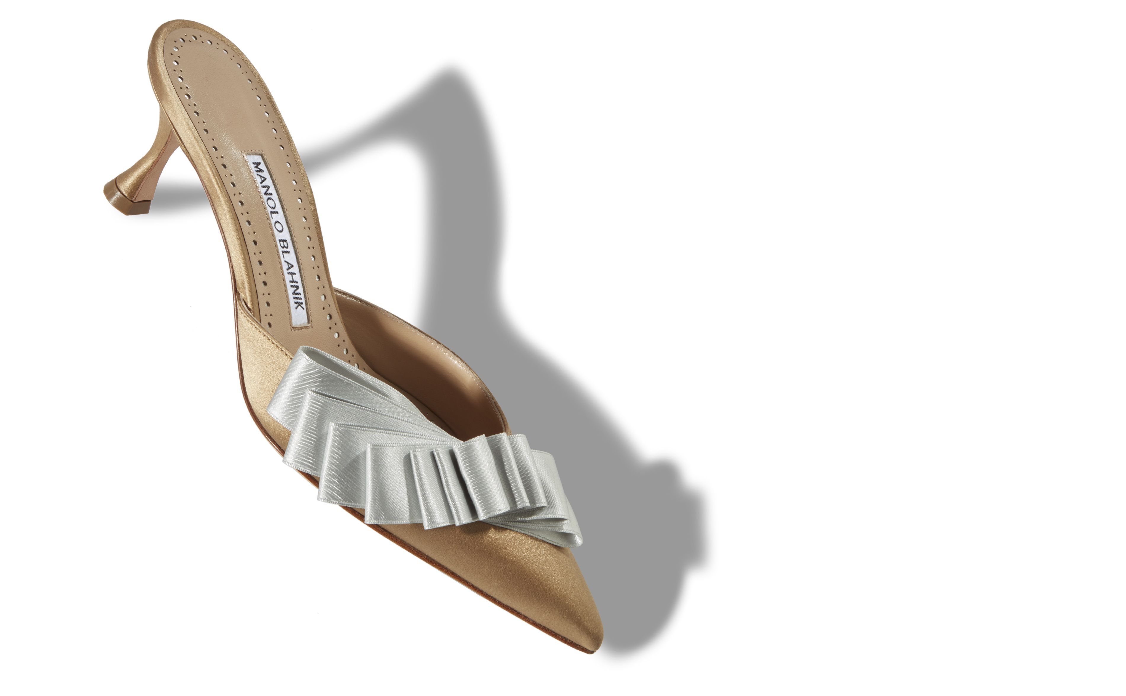 Scarpe a punta eleganti con tacco comodo Manolo Blahnik