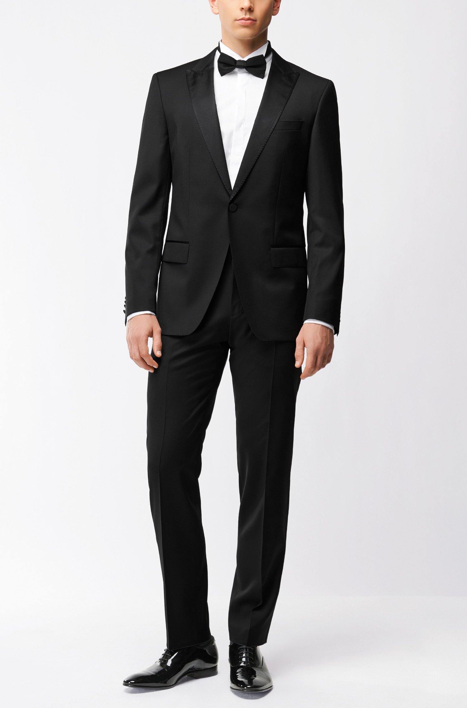 Smoking slim fit in lana vergine con finiture in seta Boss