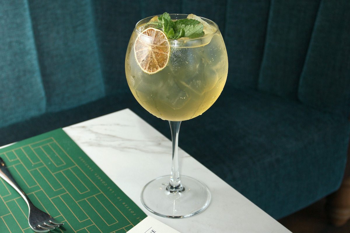 Gin Mare: ingredienti, cocktail e dove acquistarlo