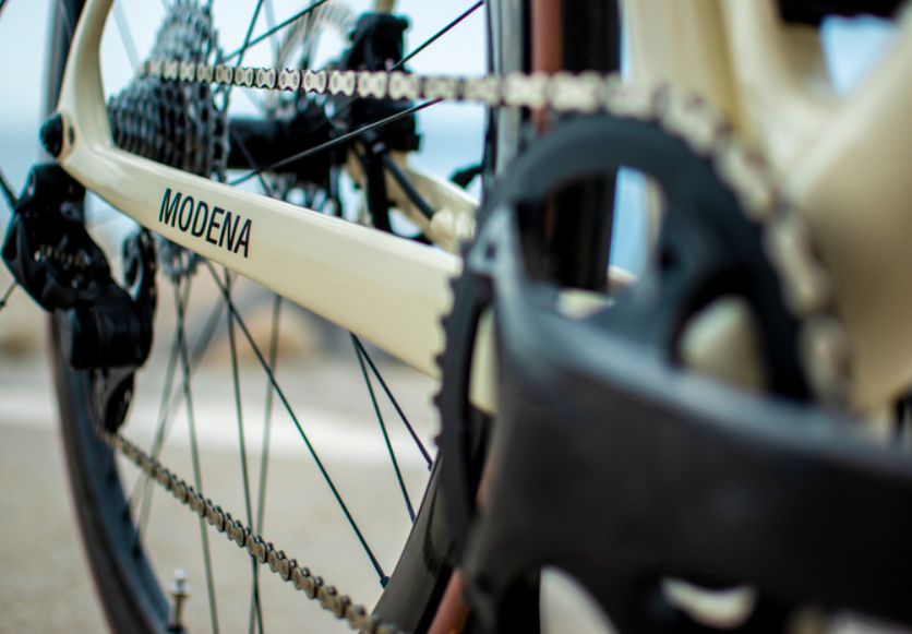 Galleria foto 'Ares Super Leggera, l’ebike di lusso più leggera al mondo' - foto 2